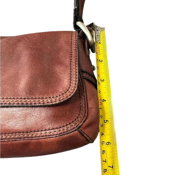 Vintage Fossil Leather Y2K Shoulder Bag Brown Flap Purse Key Charm 75082 - Picture 12 of 14